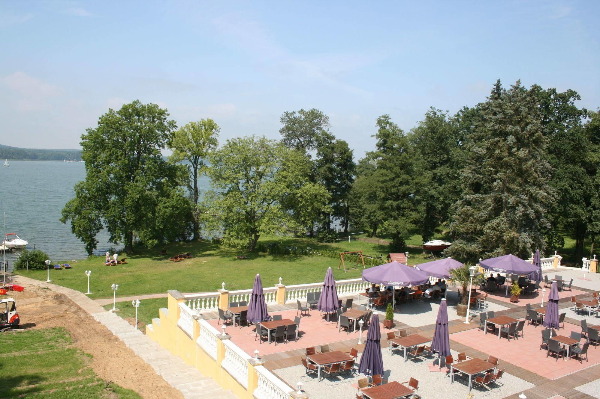 Hotel Resort Maerkisches Meer Diensdorf-Radlow Exterior photo